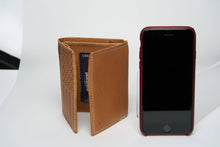 Load image into Gallery viewer, American Bison Leather Trifold Wallet | Flag Emboss AB 2011: Black