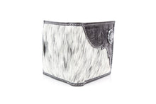 Load image into Gallery viewer, Western Bifold Wallet with Filigree Tooling & Concho: Long Horn