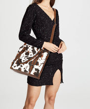 Load image into Gallery viewer, COW HANDBAG TOTE BAG CROSS BAG CLUTCH PURSE SET : Brown