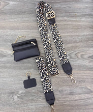 Load image into Gallery viewer, HANDBAG STRAP WITH ZIPPER POUCH PHONE HOLDER WRISTBAND
