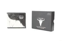 Load image into Gallery viewer, Western Bifold Wallet with Filigree Tooling &amp; Concho: Long Horn
