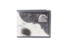 Load image into Gallery viewer, Western Bifold Wallet with Filigree Tooling &amp; Concho: Long Horn
