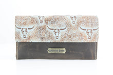 Load image into Gallery viewer, Women’s Brown Turquoise Bison Clutch ABLW 18-2548
