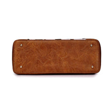 Load image into Gallery viewer, COW PU HANDBAG WIHT CLUTH
