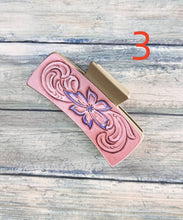 Load image into Gallery viewer, WESTERN PRINT HAIR CLIP
