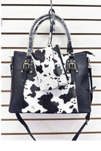 Load image into Gallery viewer, COW PU HANDBAG WIHT CLUTH
