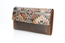 Load image into Gallery viewer, Women’s Rustic Brown Orange Aztec Clutch ABLW 18-2537
